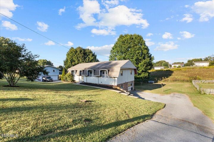 Property Photo:  1208 Bair Vette Avenue  TN 37604 