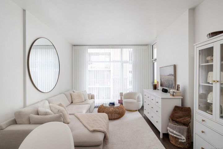 Property Photo:  1090 Johnson St #1008  BC V8V 0B3 