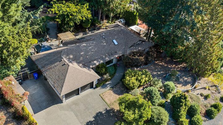 Property Photo:  2375 Damascus Rd  BC V8H 2E7 