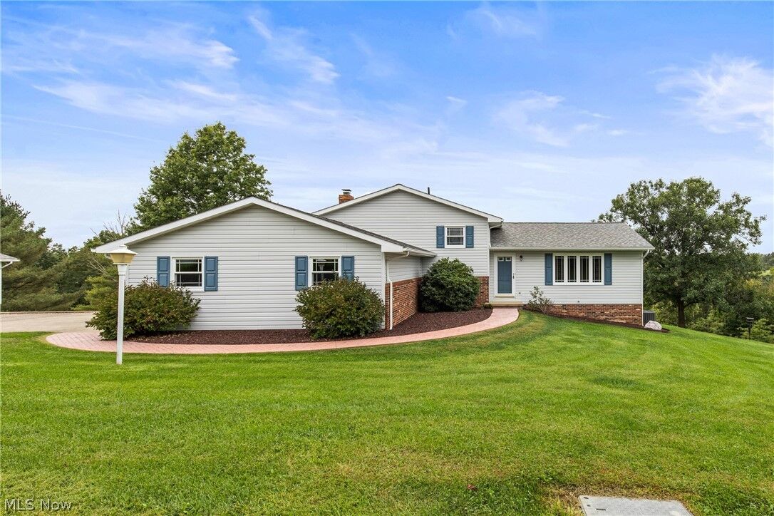 Property Photo: 61662 Russell Long Run Road OH 43719
