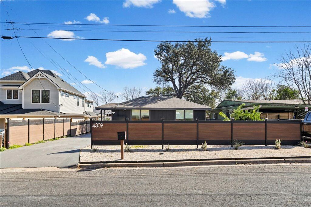 Property Photo: 4309 Hank Avenue TX 78745