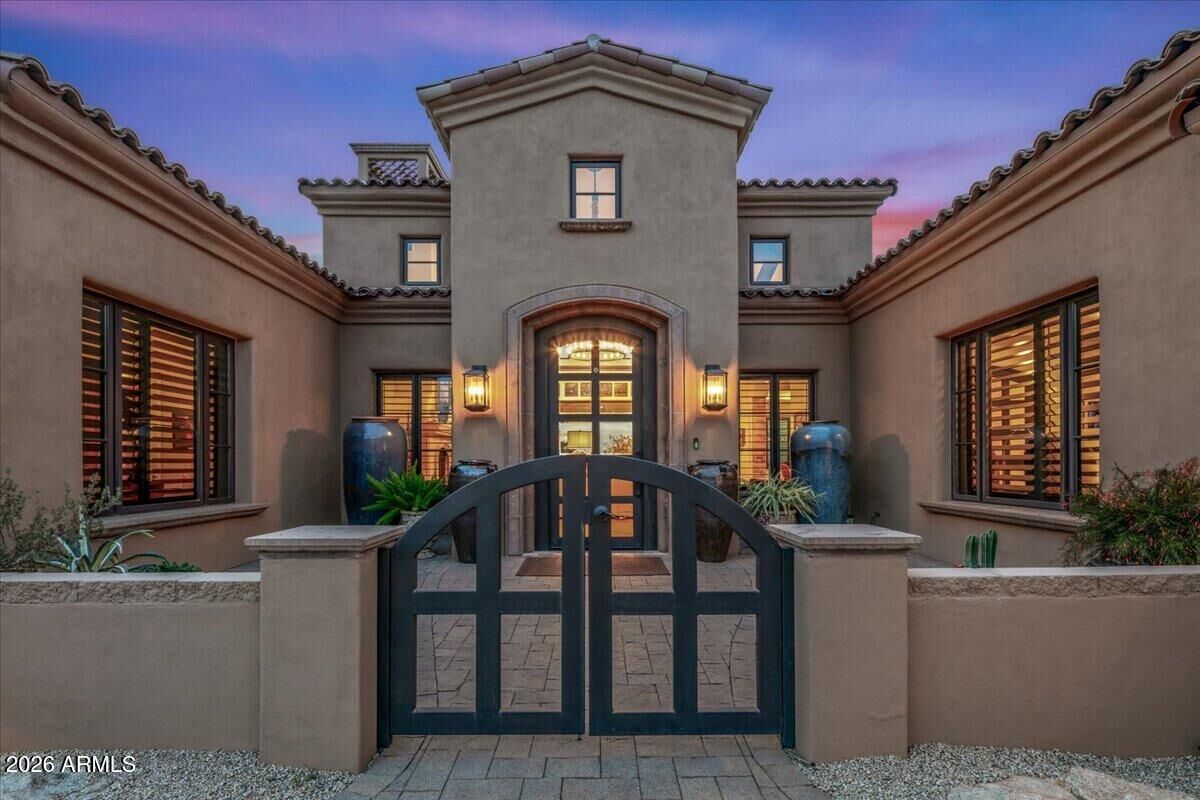 Property Photo:  39257 N 104th Way  AZ 85262 