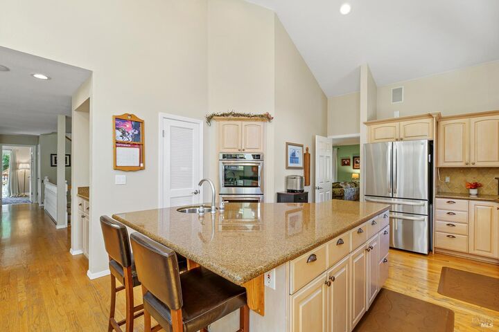 Property Photo:  525 Malobar Drive  CA 94945 