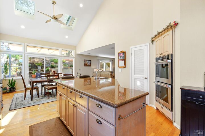 Property Photo:  525 Malobar Drive  CA 94945 