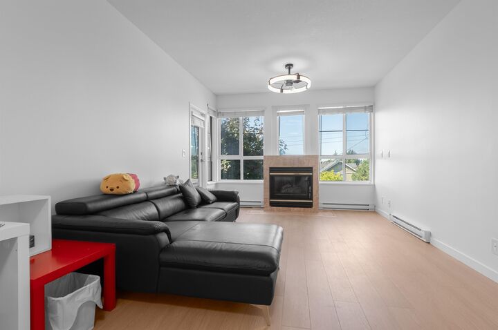 Property Photo: 7300 Gilbert Road 202 BC V7C 3W2