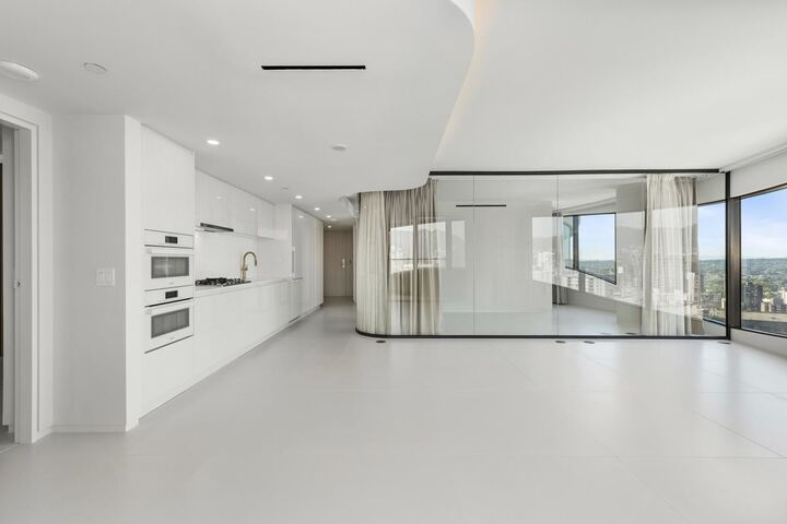 Property Photo:  1033 Nelson Street 2406  BC V6E 0E5 