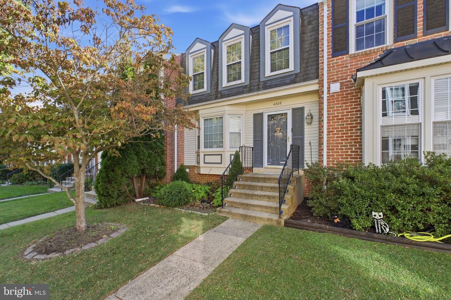 Property Photo:  4528 Shoal Creek Court  VA 22312 