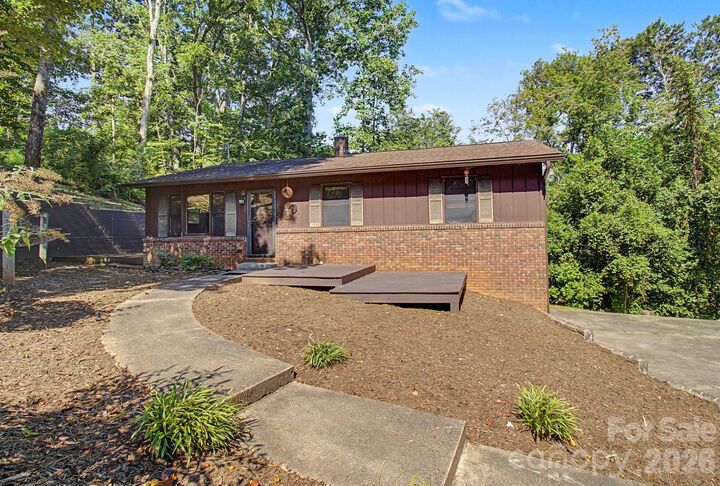 Property Photo: 21 Coffey Circle NC 28806