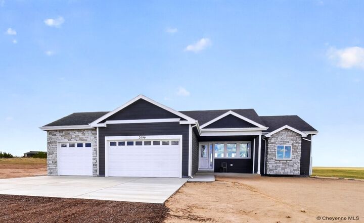 Property Photo: 2056 Mammoth Rd WY 82009