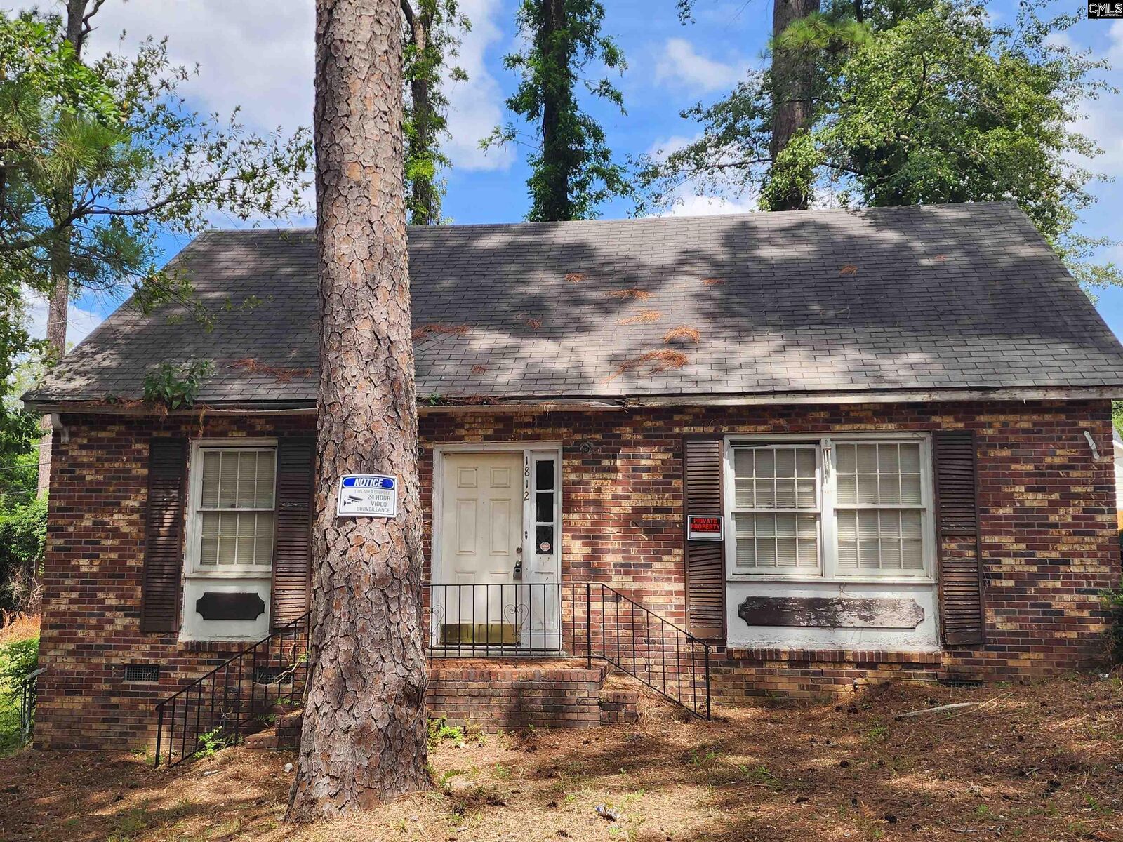 Property Photo:  1812 Saint Louis  SC 29204 