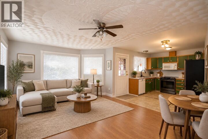 Property Photo:  1240 Monkley Avenue  BC V2L 4G6 
