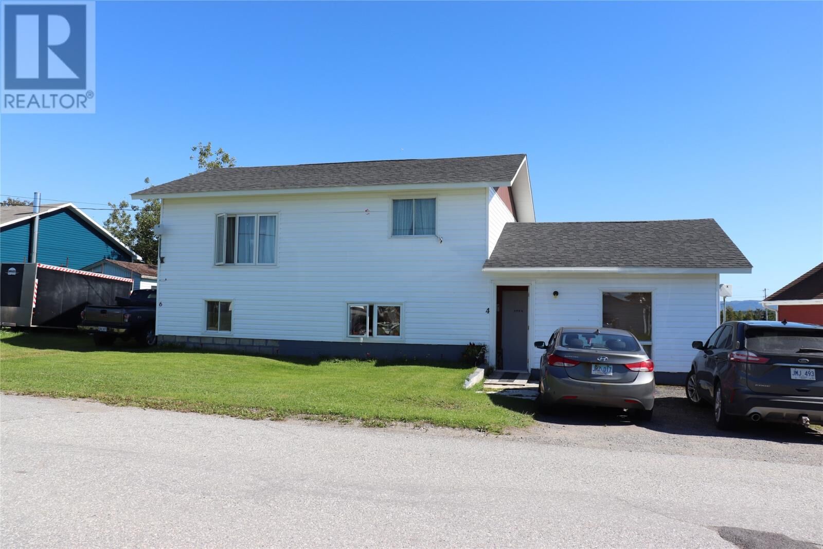 Property Photo: 6 Hillview Avenue NL A0N 2C0