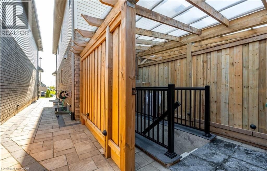 Property Photo:  70 Rockledge Drive Basement  ON L0R 1P0 