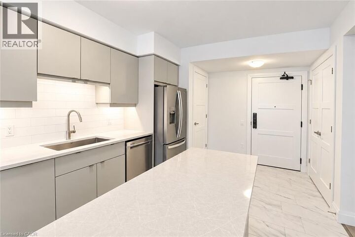 Property Photo:  93 Arthur Street South 1008  ON N1E 0T3 