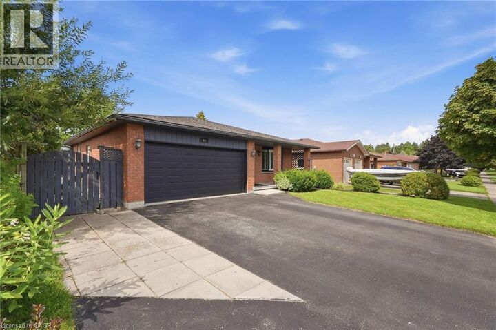Property Photo:  60 Ebydale Drive  ON N2A 3N8 