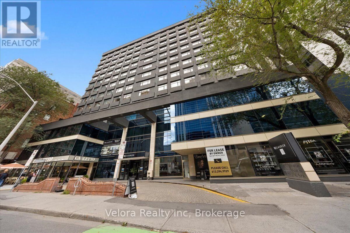 Property Photo:  161 Laurier Avenue West 1205  ON K1P 5J2 