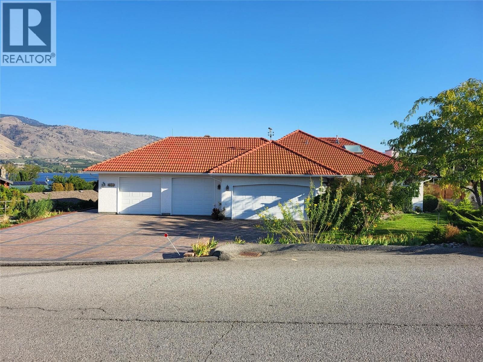 Property Photo:  8311 92nd Avenue  BC V0H 1V2 
