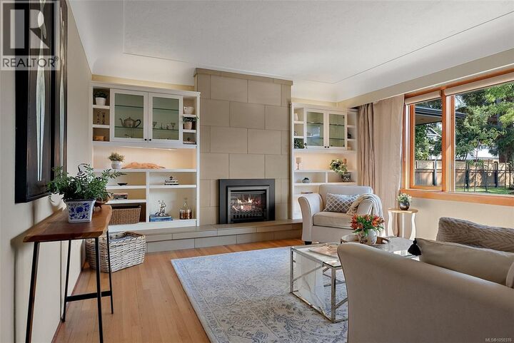Property Photo: 1680 Ash Road BC V5C 4B3