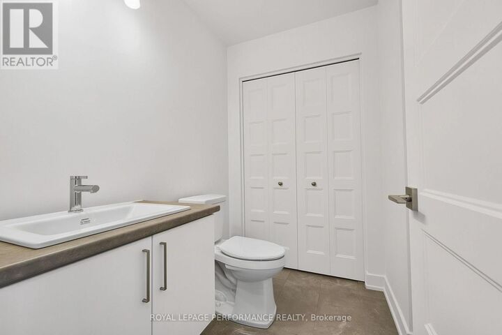 Property Photo:  55 Rutile Street  ON K4K 0M6 