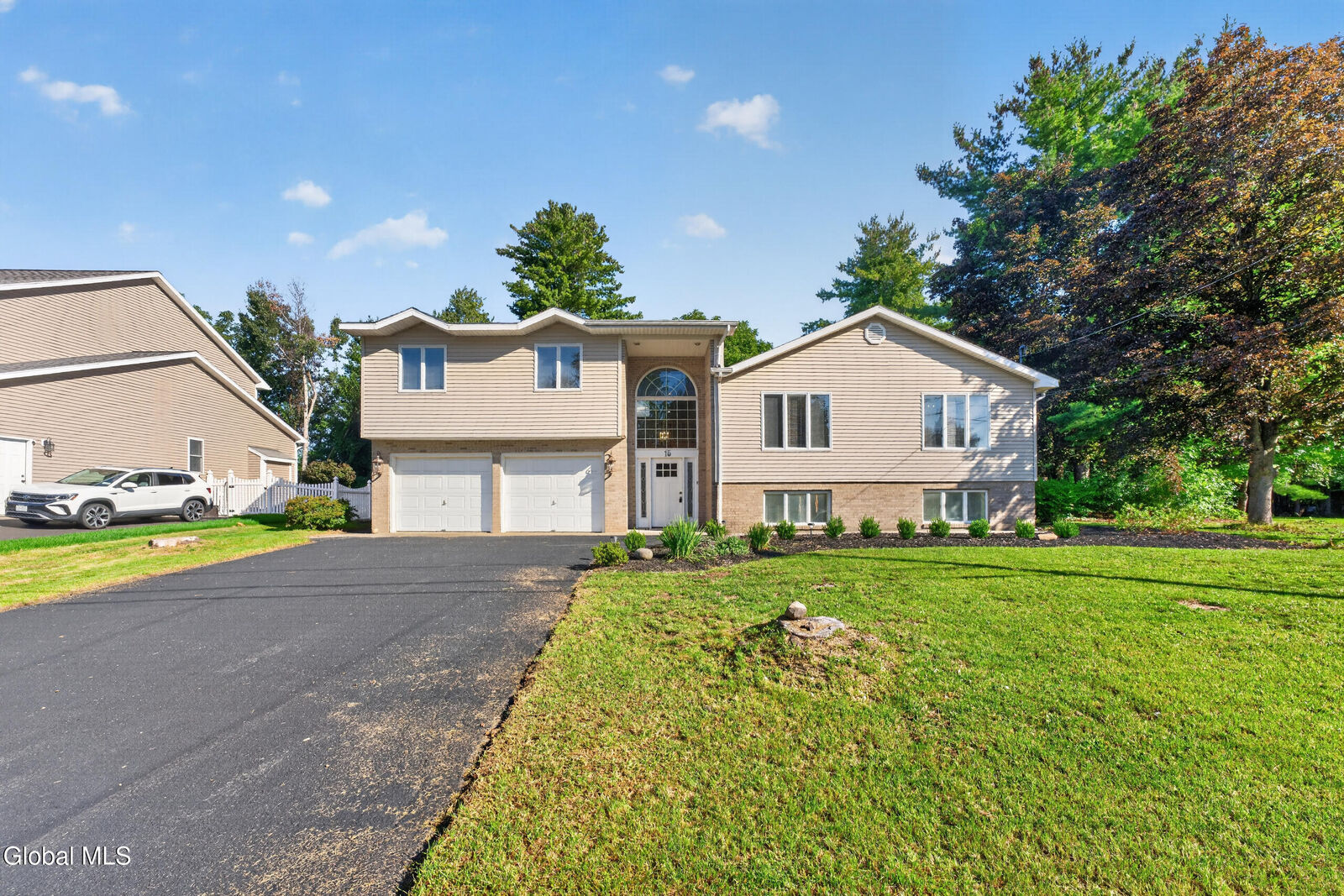 Property Photo: 15 White Birch Court NY 12306