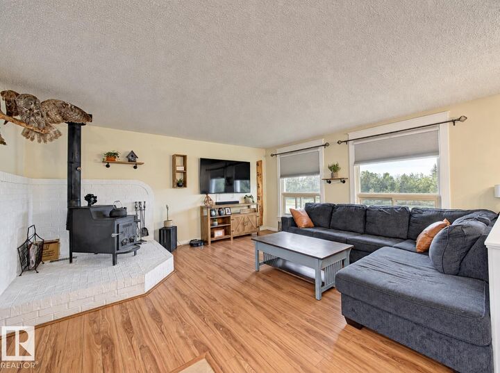 Property Photo:  57511 Rr224  AB T0A 2W0 