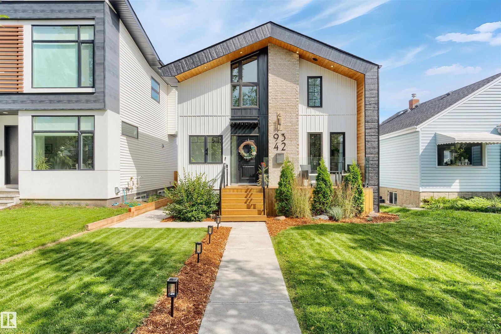Property Photo: 9342 74 Avenue NW AB T6E 1E2