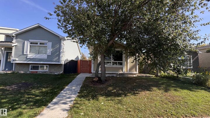 Property Photo: 115 Kirkwood Way NW AB T6L 5J7