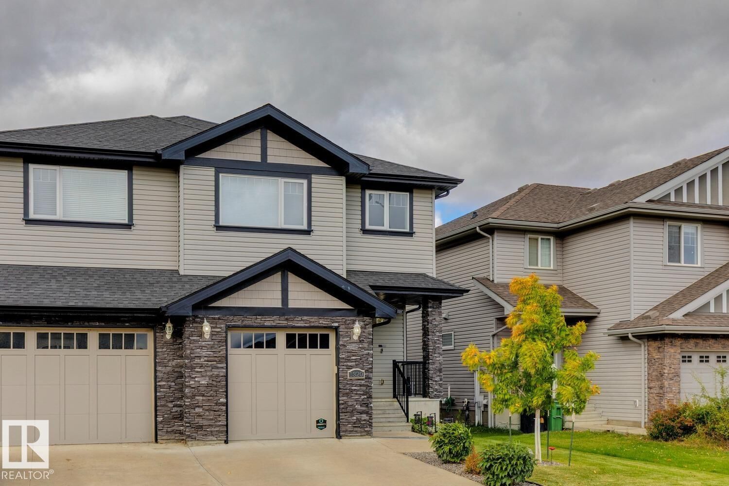 Property Photo:  1320 162 Street SW  AB T6W 2L1 
