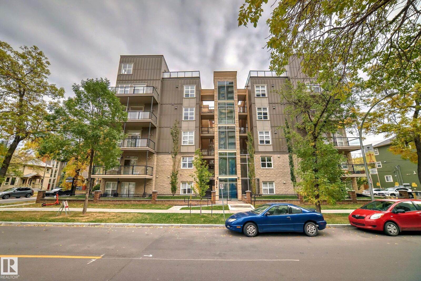Property Photo:  8619 111 Street NW 101  AB T6G 1H8 