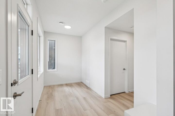 Property Photo:  118 Westwind Drive  AB T7X 0P8 