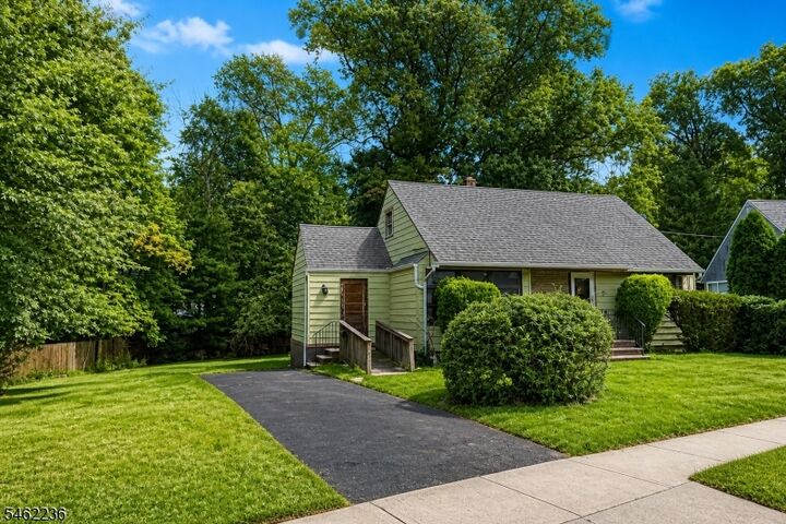 Property Photo: 77 Independence Dr NJ 07203