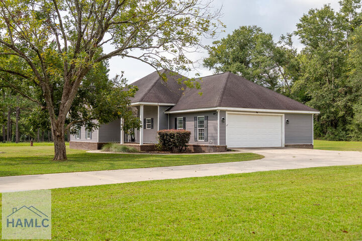 Property Photo: 21 Bailey Drive GA 31545