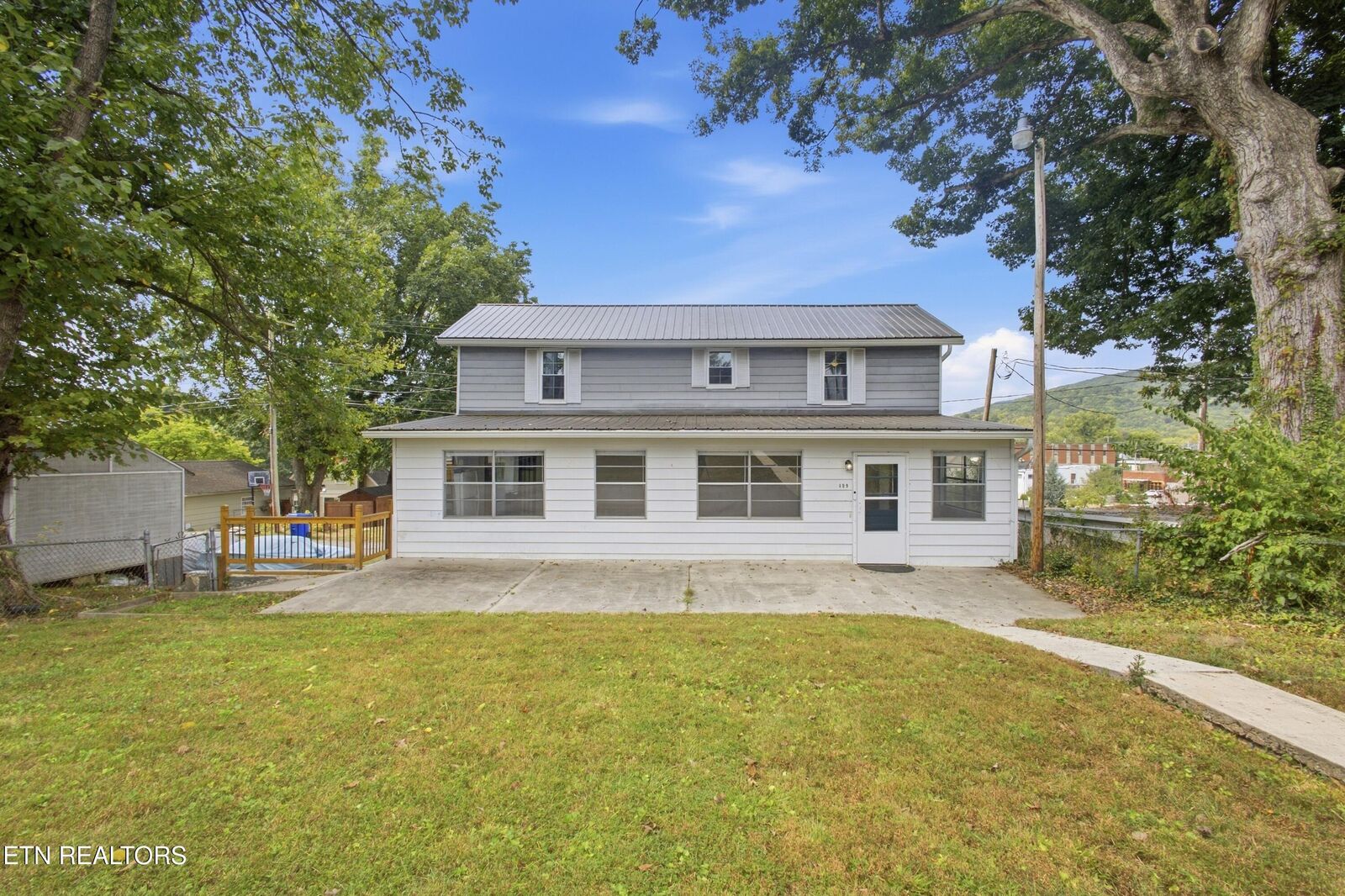 Property Photo:  409 Walden Ave  TN 37748 