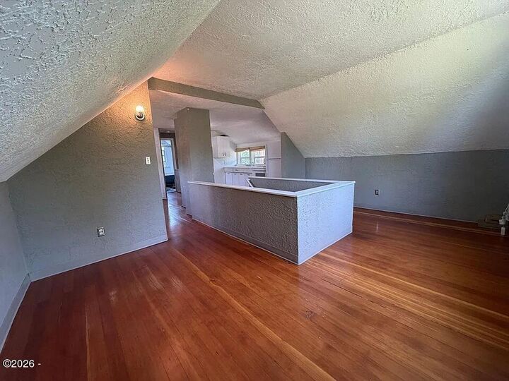 Property Photo: 8353 N Fox Street OR 97203
