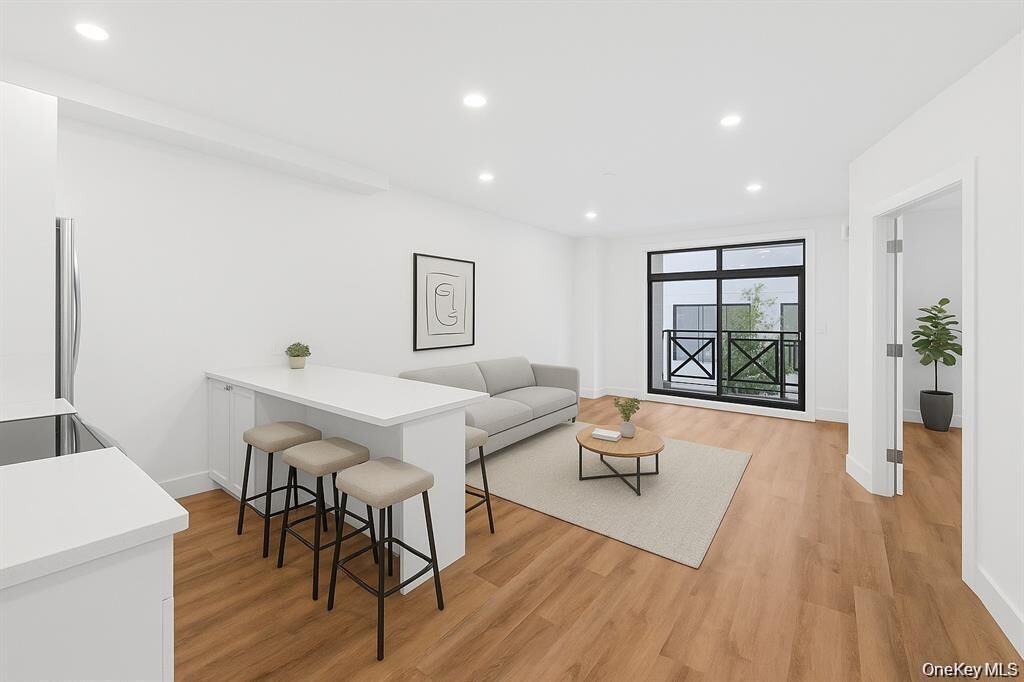 Property Photo: 199 E Post Road 201 NY 10601
