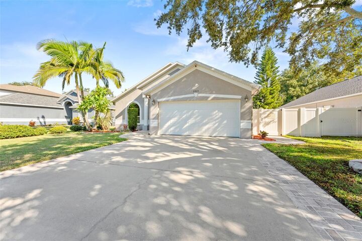 Property Photo: 3313 W Marcum Street FL 33611