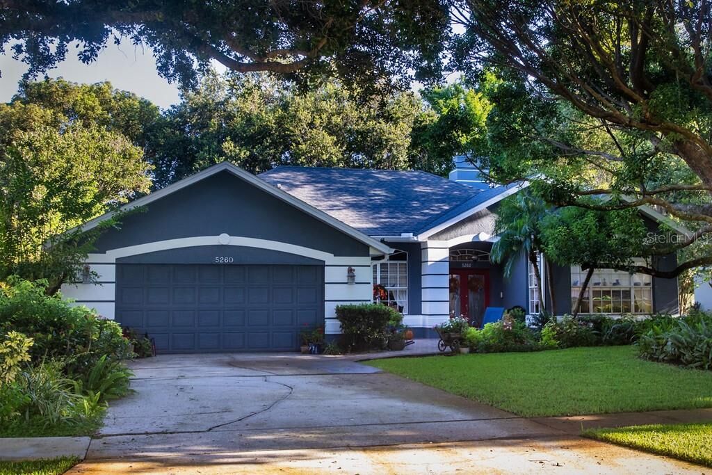 Property Photo:  5260 Hammock Circle  FL 34771 