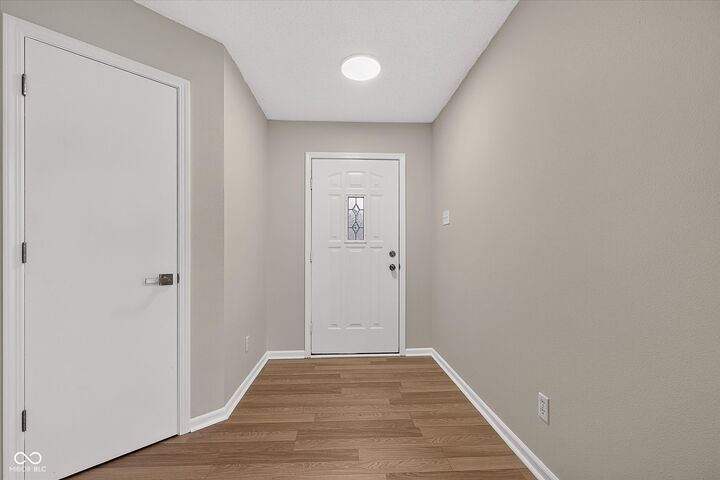 Property Photo:  2203 Summerfield Drive  IN 46168 