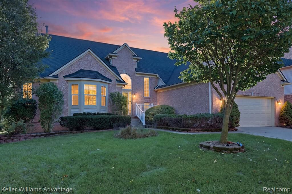 Property Photo:  1625 Emerald Pines Drive  MI 48188 2236 