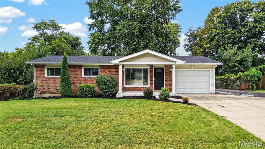 Property Photo: 34 Highland Drive MO 63303