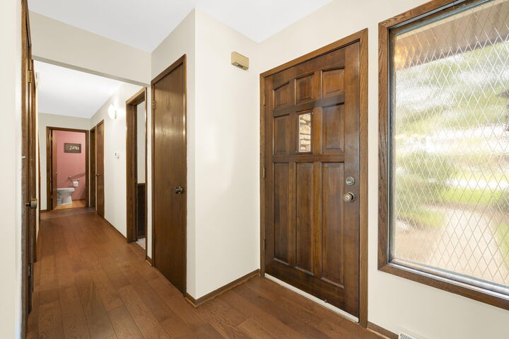 Property Photo:  2515 W Wending Dr  WI 53209 