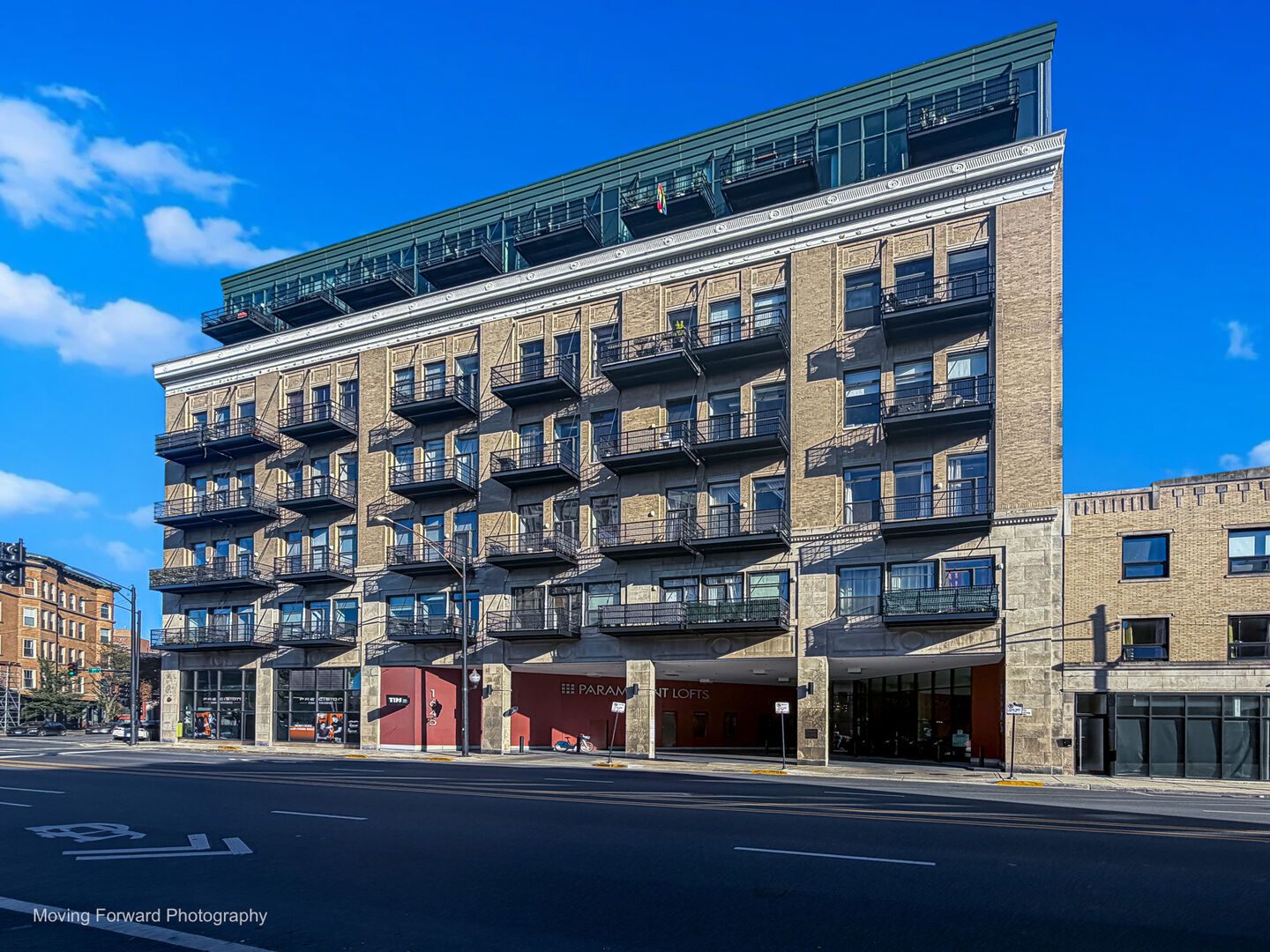 Property Photo: 1645 W Ogden Avenue 505 IL 60612