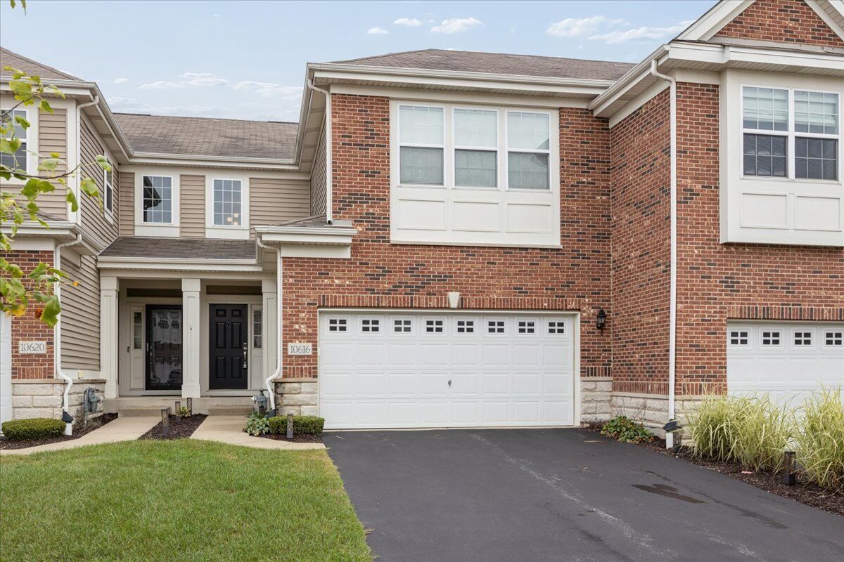 Property Photo: 10616 W 154th Street IL 60462