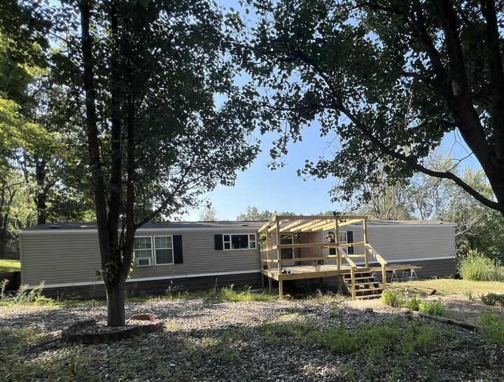 Property Photo:  8957 Grassy Road  IL 62959 