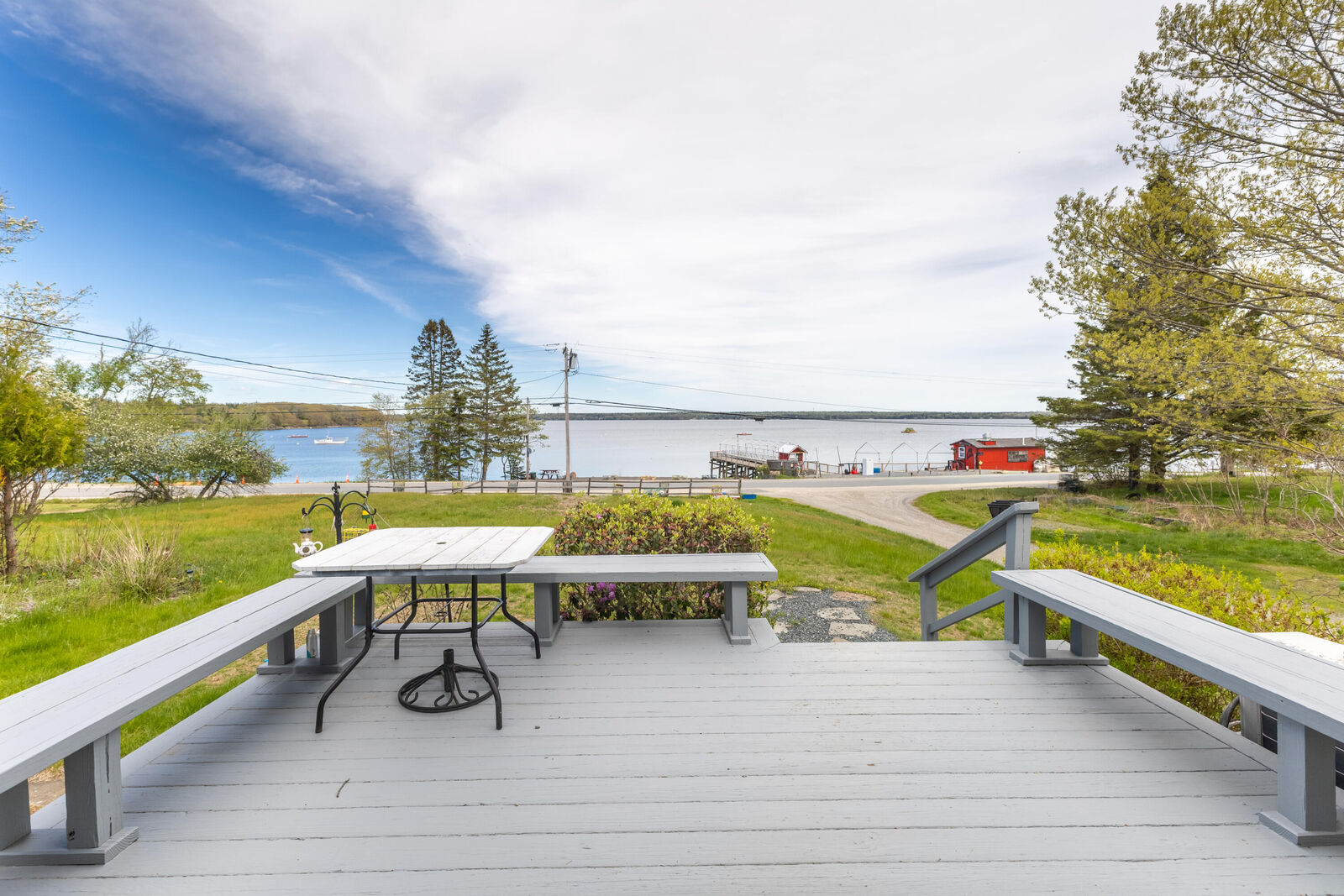 Property Photo: 1069 Newbury Neck Road ME 04684