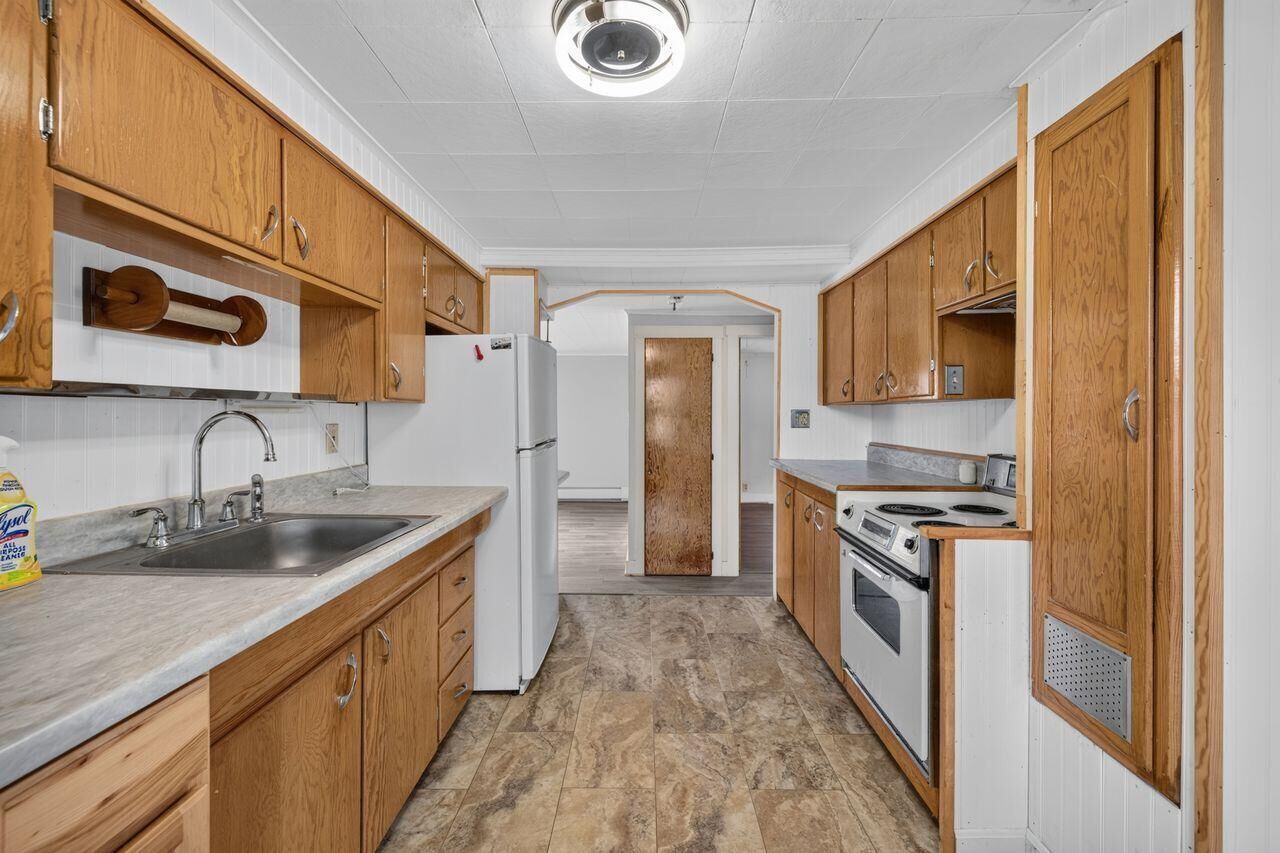 Property Photo:  7 Bateman Street  ME 04073 