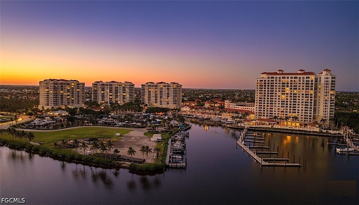 Property Photo:  6081 Silver King Boulevard 103  FL 33914 