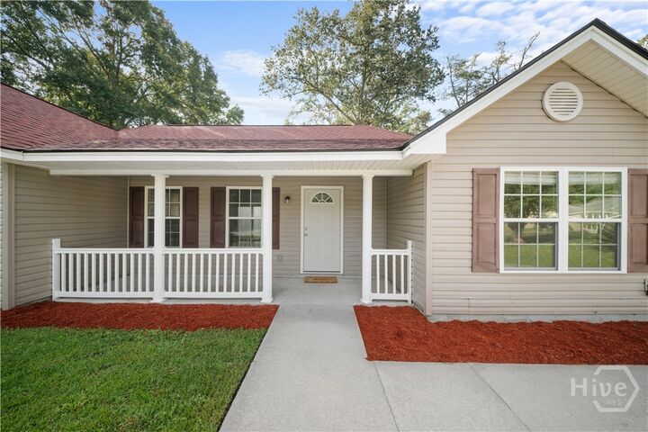 Property Photo:  100 Front Run Place  GA 31321 