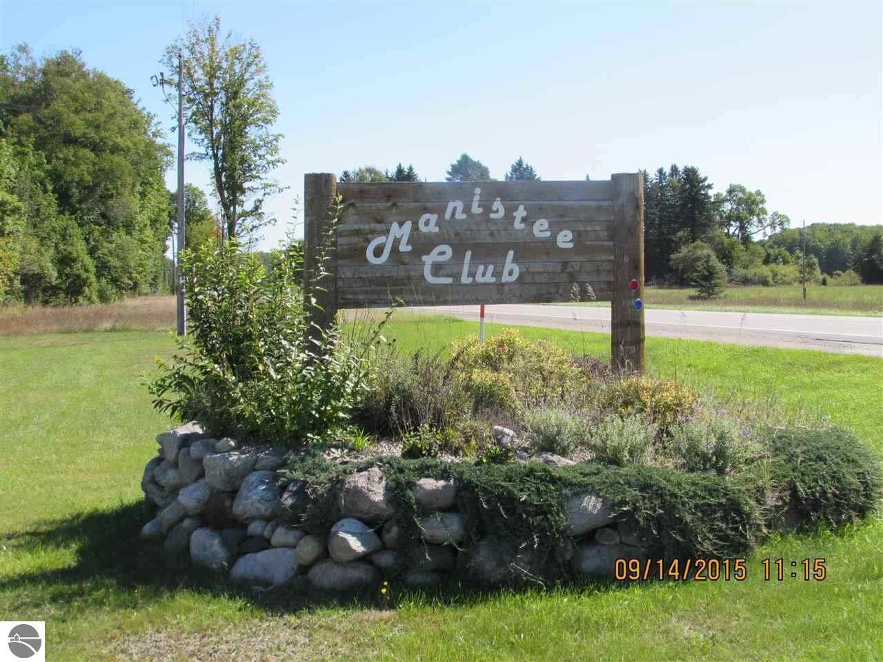 Property Photo:  371 Kleehammer Club Drive  MI 49646 