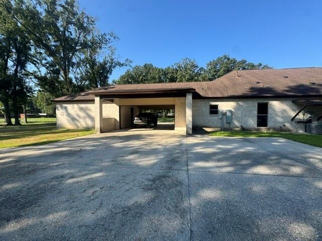 Property Photo:  6243 Highway 73  LA 70734 
